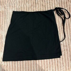 SHEIN Black Tube Top with Tie Accent